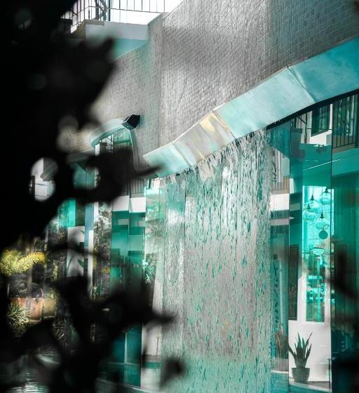 Poolrada Boutique Hotel Sha Plus