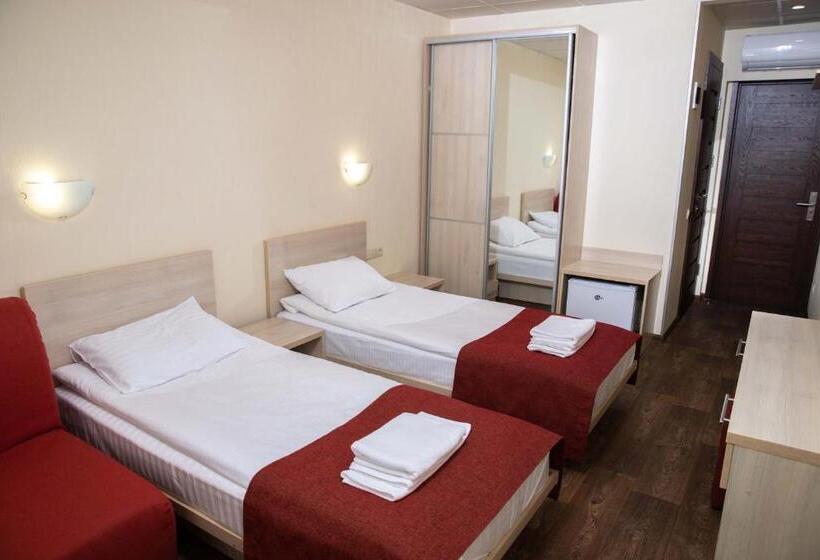 استراحتگاه Kohavi Forest Club