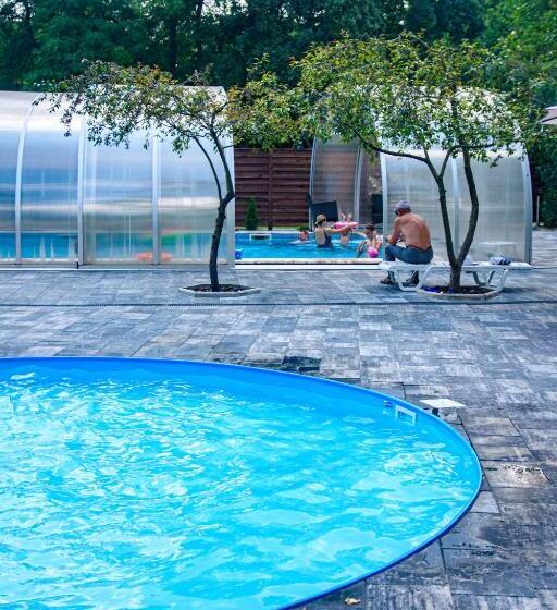 استراحتگاه Kohavi Forest Club