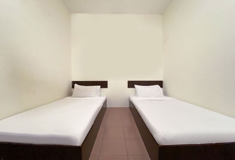 Spot On 89907 Motel Impian