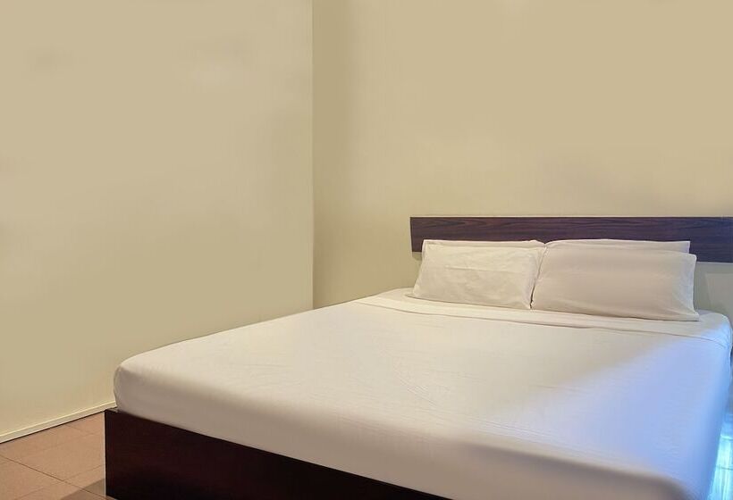 Spot On 89907 Motel Impian