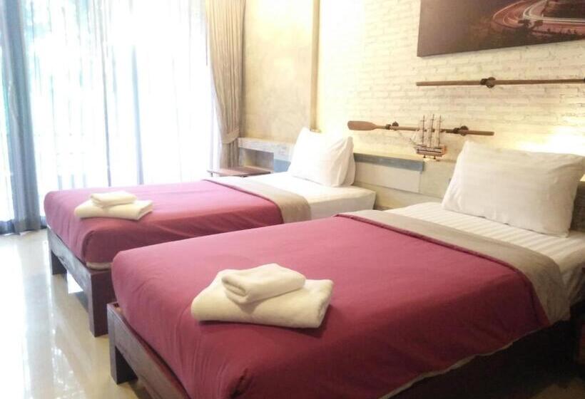 Windy Seaview Resort