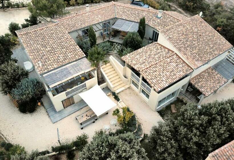 ベッドアンドブレックファースト La Villa Les Petits Gardons