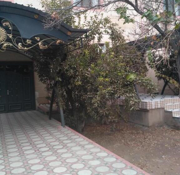 צימר Western House