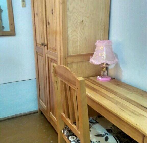 مبيت وإفطار Western House