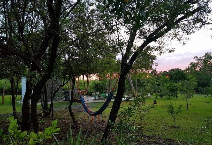 فندق Al Kamar Cabañas Lodge