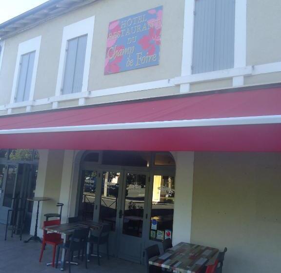 Logis Hotel Du Champ De Foire