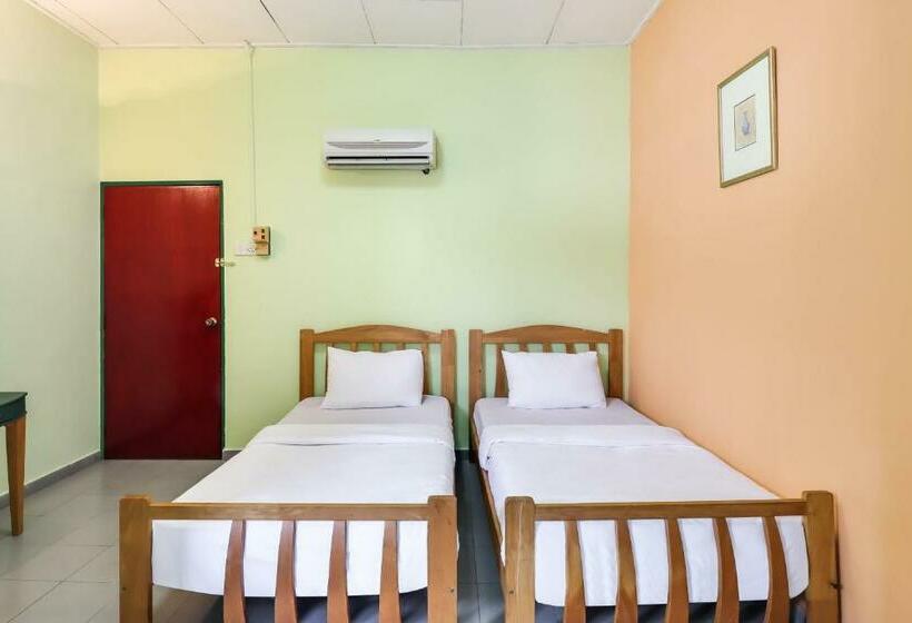 فندق Oyo 89584  Sahara Kuala Kubu Bharu