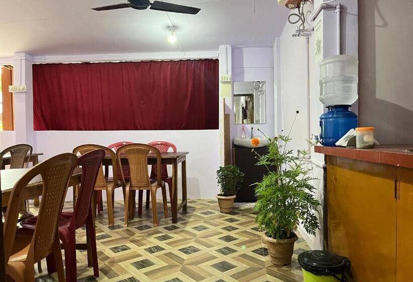 Отель Purnima Residency