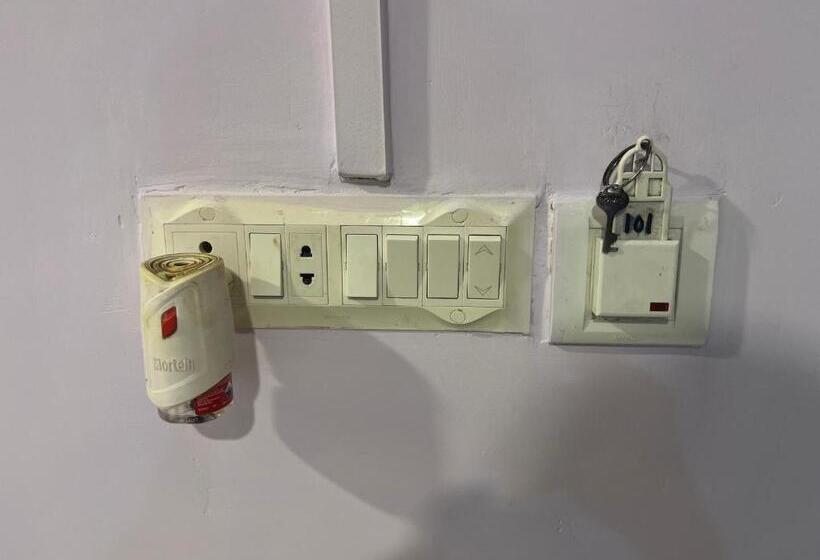 Отель Purnima Residency