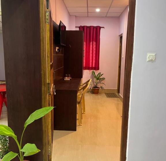 Отель Purnima Residency