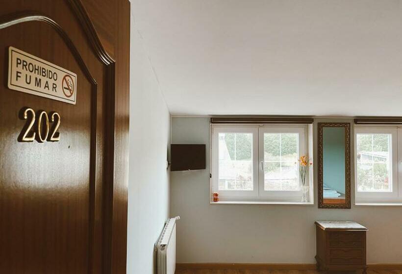 La Pension De Martin