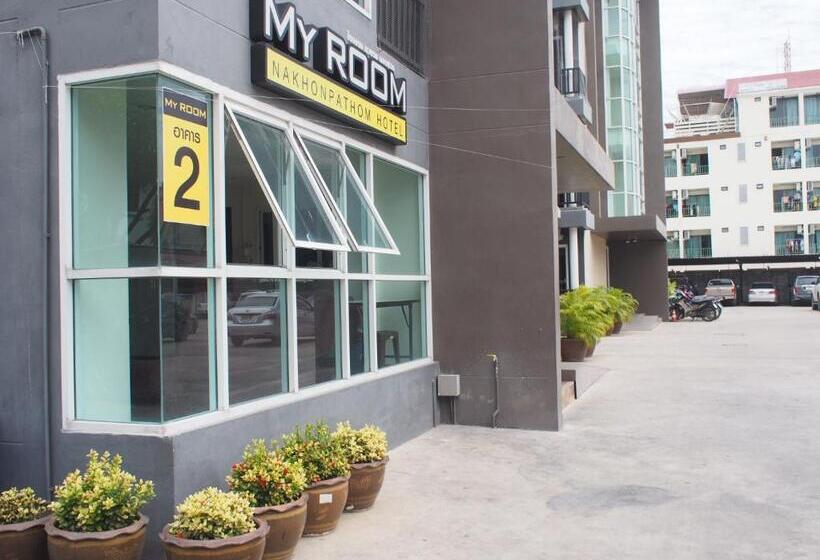 호텔 My Room Nakhon Pathom