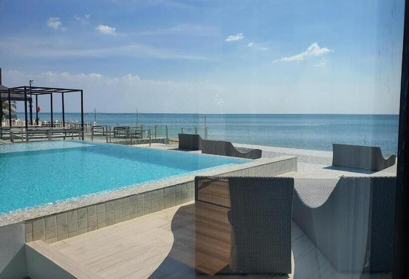 فندق Rattana Pura Beach Resort