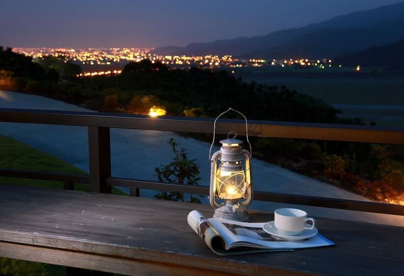 هتل Sun Hola Villa