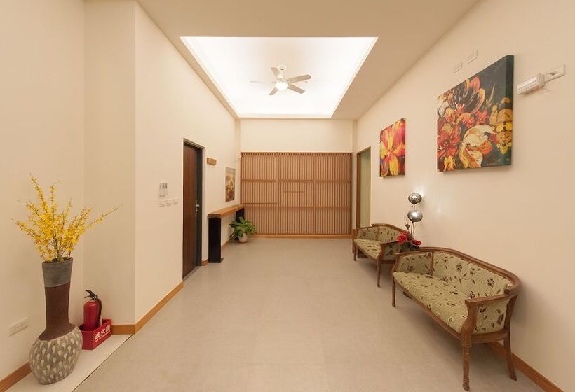 هتل Sun Hola Villa