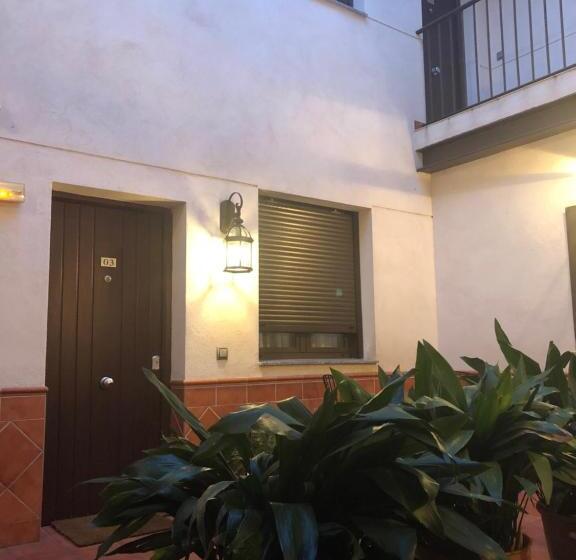 Alda Suite De Los Reyes