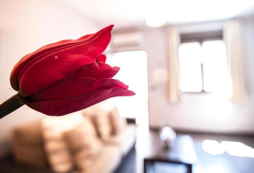 Alda Suite De Los Reyes