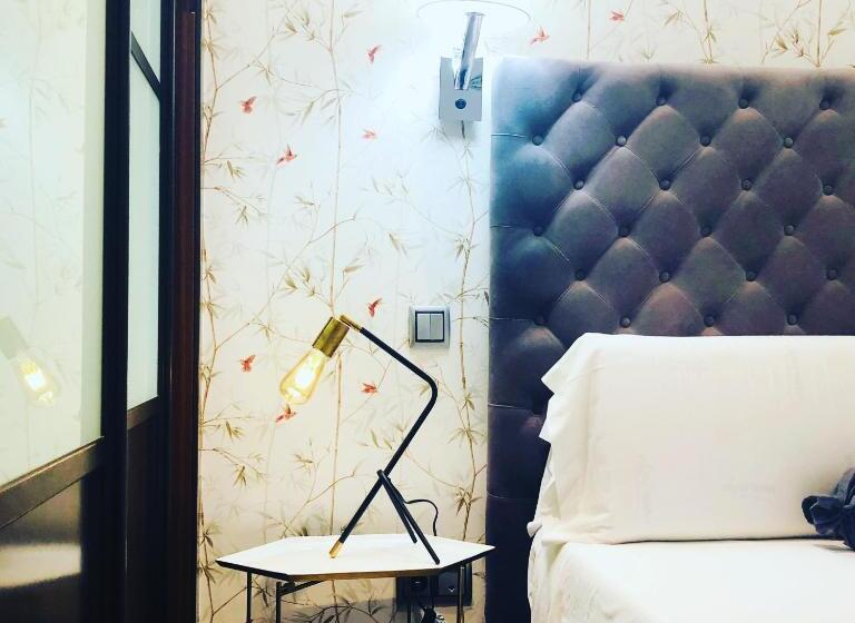 Alda Suite De Los Reyes