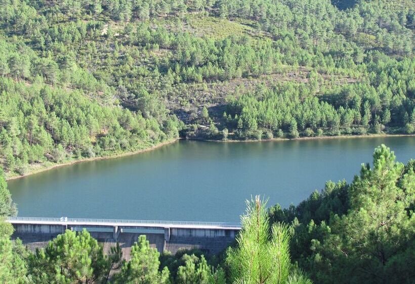 Apartamentos Rurales Azabal