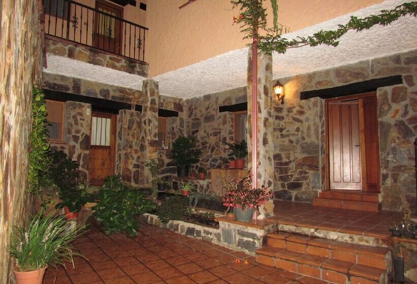 Apartamentos Rurales Azabal
