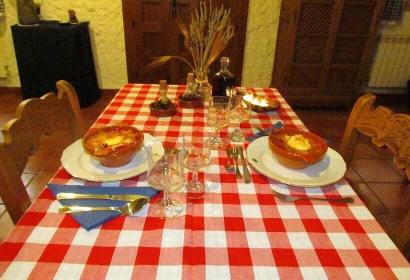 Apartamentos Rurales Azabal