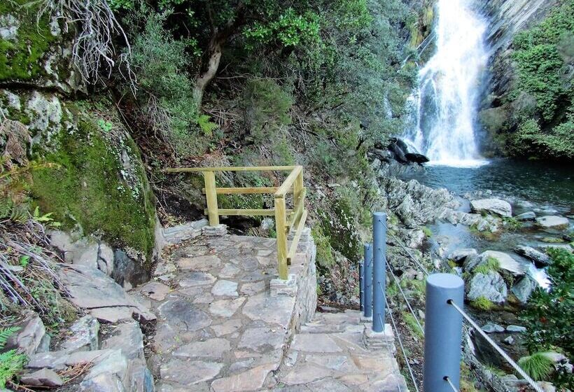 Apartamentos Rurales Azabal