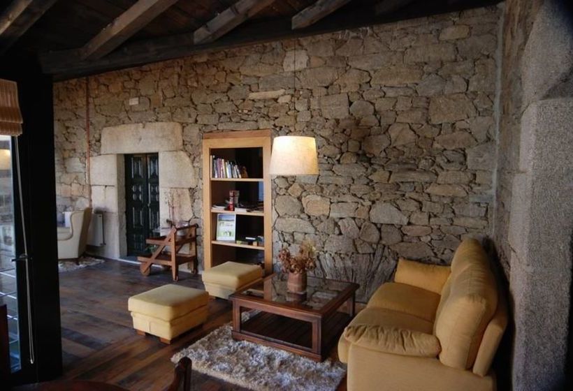 Casa Grande De Cristosende