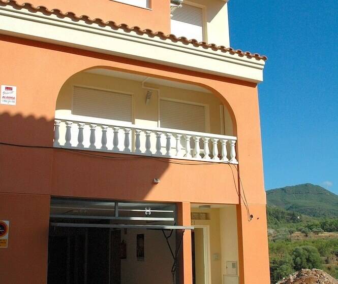 Casa Nuri De Rei La Pobla Tornesa