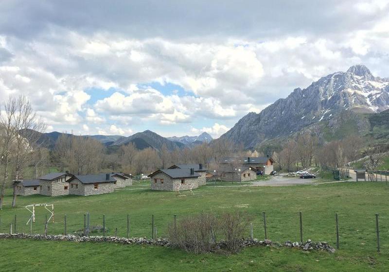 Casas De Montaña Alto Curueño