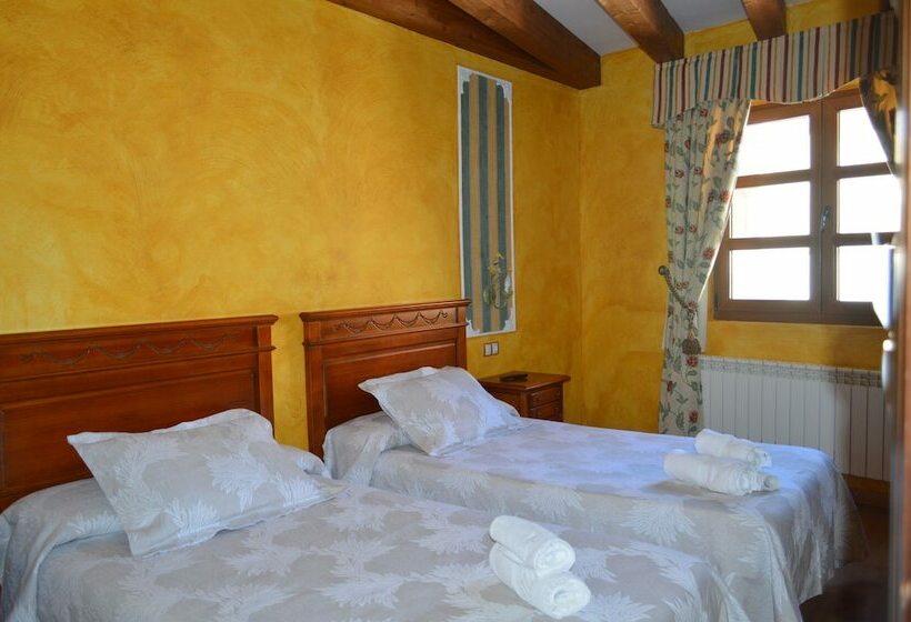 فندق فئة نجمة واحدة Rural El Marqués