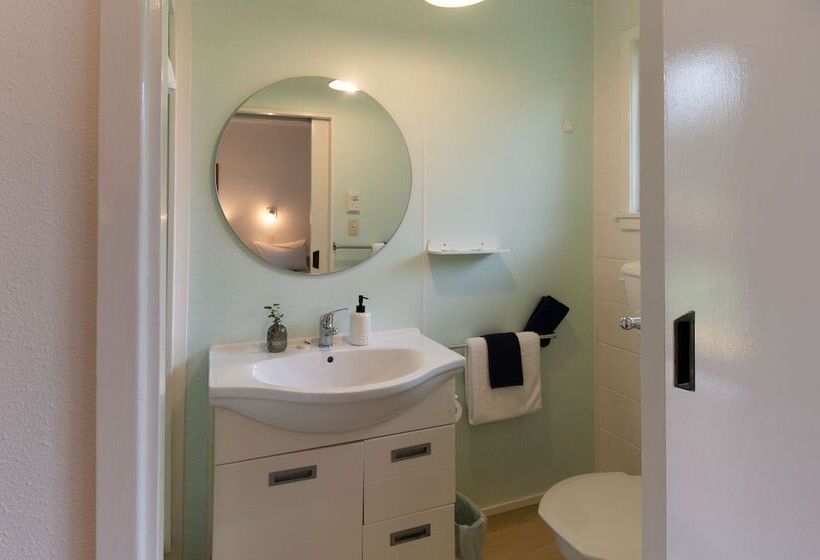 호텔 Aotearoa Lodge