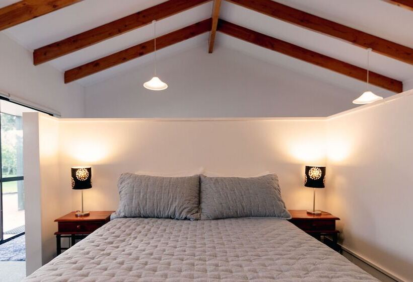 호텔 Aotearoa Lodge