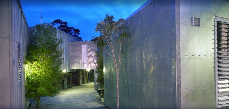 בית מלון כפרי Awaroa Lodge