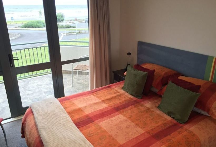 فندق Beachpoint Apartments