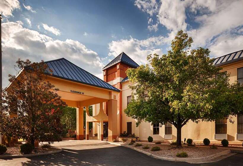 فندق Best Western Butner Creedmoor Inn