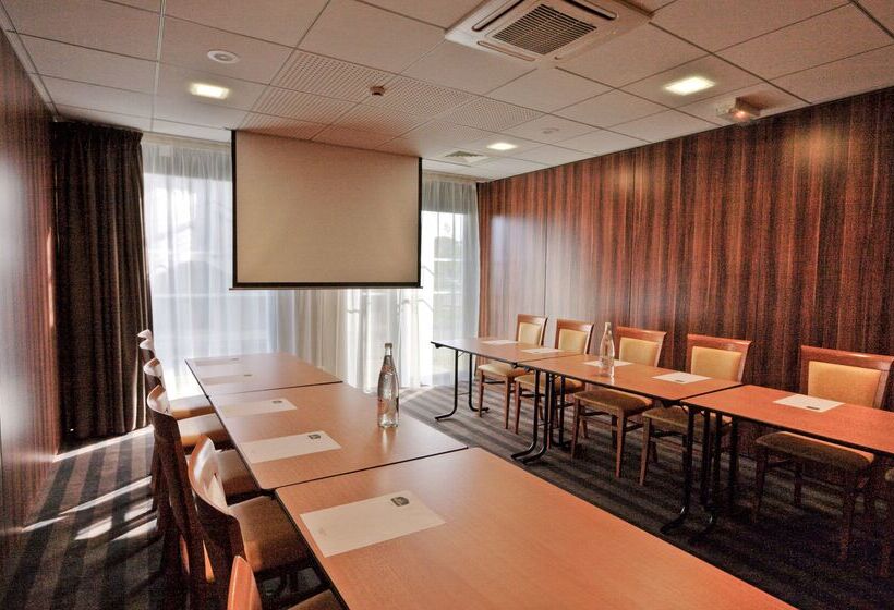 هتل Best Western Plus Europe Hôtel Brest