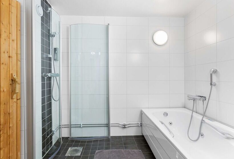 Best Western Hotel Tranas Statt