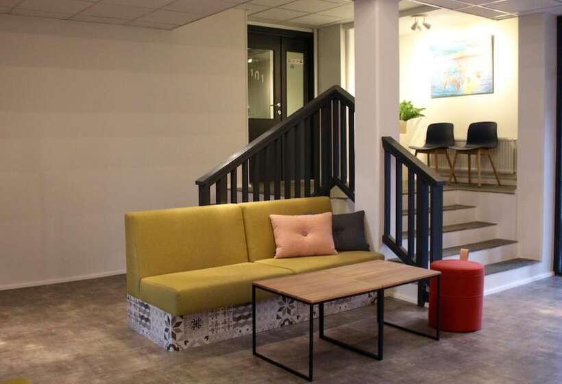 هتل Trudvang Apartment