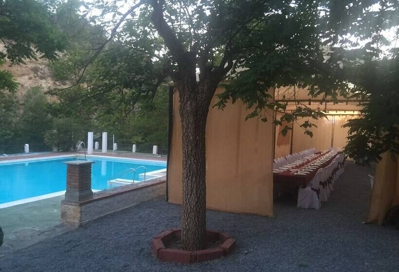 בית מלון כפרי Casas Cueva Y Cortijo La Tala En Guadix