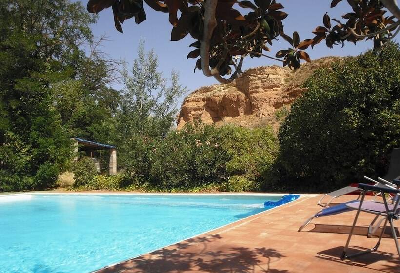 בית מלון כפרי Casas Cueva Y Cortijo La Tala En Guadix