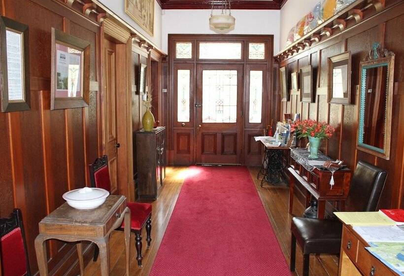 فندق Collingwood Manor