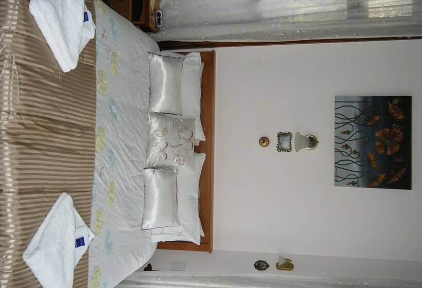 فندق Collingwood Manor