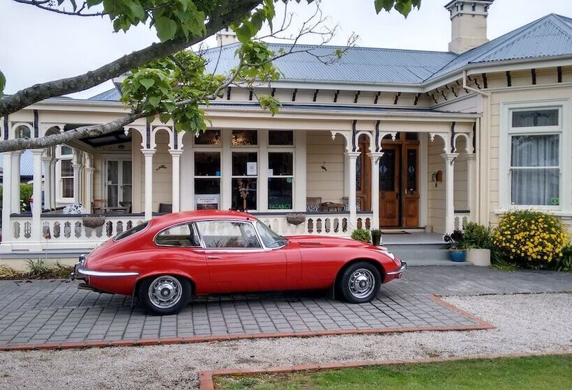 فندق Collingwood Manor