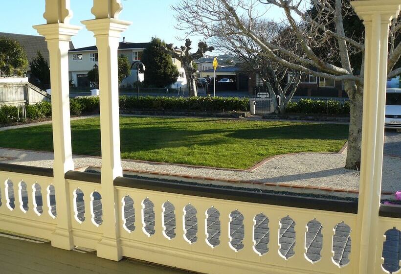 فندق Collingwood Manor