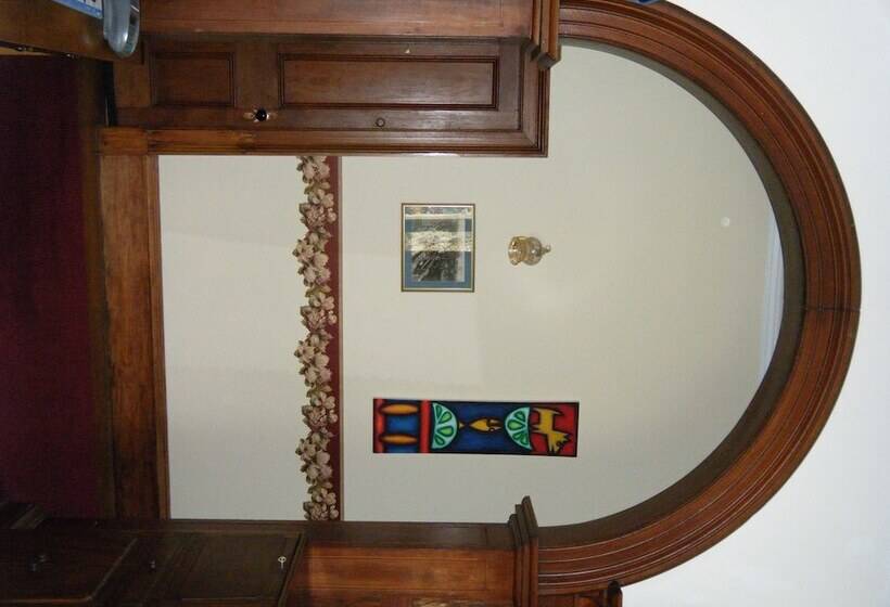 فندق Collingwood Manor