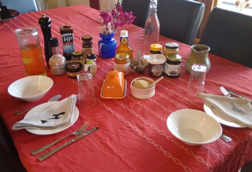 فندق Collingwood Manor