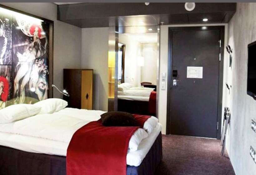 Comfort Hotel Square