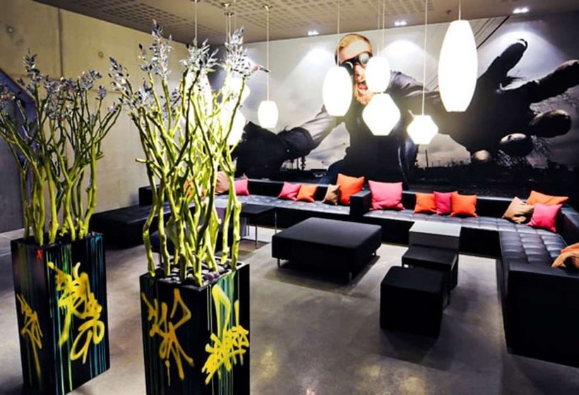 Comfort Hotel Square