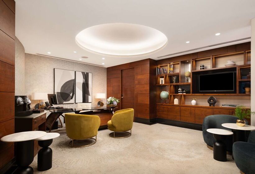 هتل Conrad London St. James